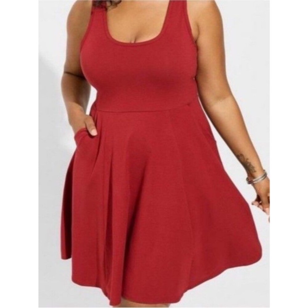 00 Women Torrid Mini Foxy Skater Dress Rhubarb Red